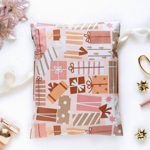 Other - Holiday Gifts Poly Bags Designer Shipping Bags Nwt